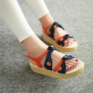 JY Shoes Dotted Platform Sandals