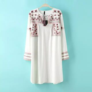 Chicsense 3/4-Sleeve Embroidered Dress