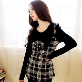 Tokyo Fashion Bow-Accent Plaid Panel Top