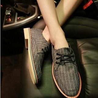 JUN.LEE Striped Lace-Up Casual Shoes