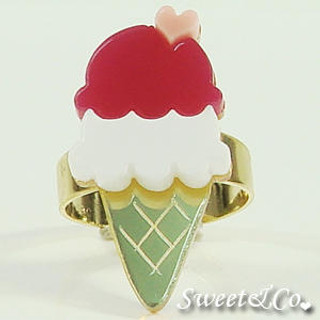 Sweet & Co. Mini Fuchsia Ice-Cream Gold Ring