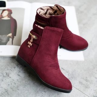 Shoes Galore Cross Accent Ankle Boots