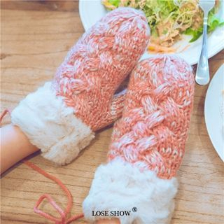 Lose Show Paneled Knit Mittens