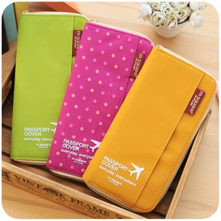 Momoi Passport Pouch