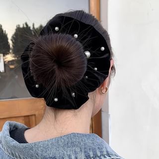 Faux Pearl Velvet Scrunchie Black - One Size