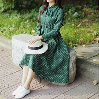 Eva Fashion Long-Sleeve Dotted Midi Dress