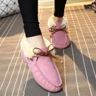 Moonlit Valley Bow-Accent Moccasins