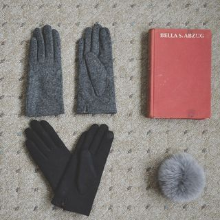 JUSTONE Faux-Fur Lined Gloves