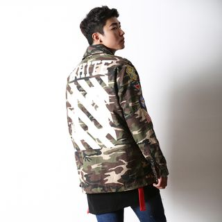 MODSLOOK Applique-Detail Camouflage Jacket