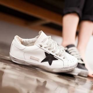 VIVIER Star Print Lace-Up Sneakers