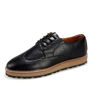 Gerbulan Faux Leather Casual Shoes