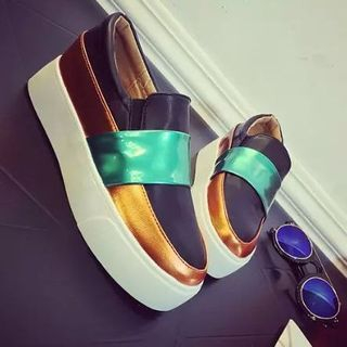 Zandy Shoes Color-Block Platform Slip-Ons