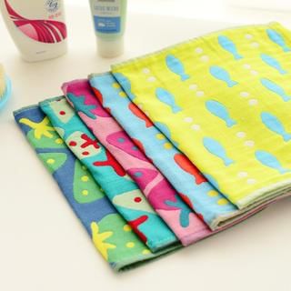 Showroom Couple Pattern Face Towel