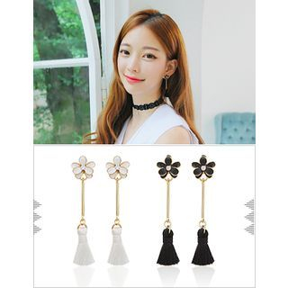 soo n soo Flower Tassel Earrings