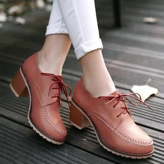 Colorful Shoes Perforated Chunky Heel Oxford Shoes