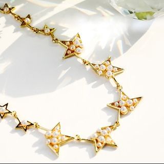 KELLY LIMITED Austrian Crystal Star Necklace