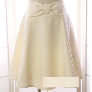 Reine Bow Accent A-Line Skirt
