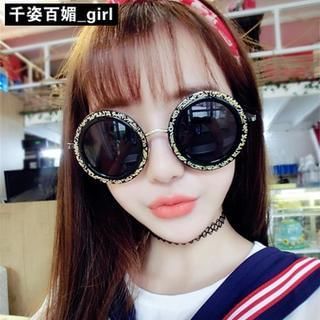 MOL Girl Cutout Round Sunglasses