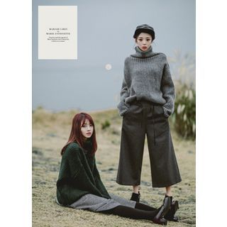 COII Turtle-Neck Chunky-Knit Sweater