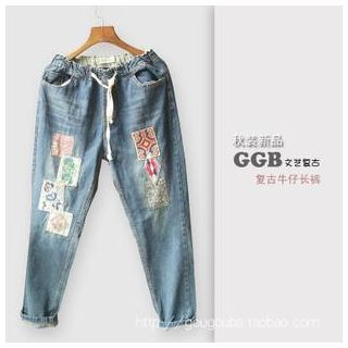 Kirito Embroidered Jeans