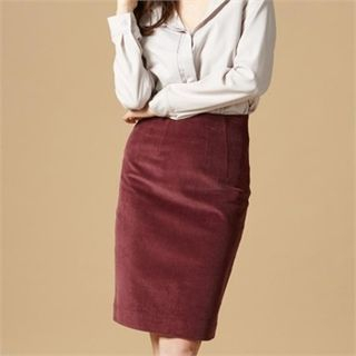 MAGJAY Zip-Back Corduroy Pencil Skirt