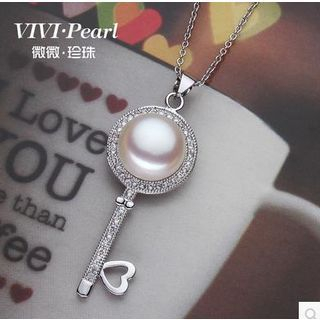 ViVi Pearl Freshwater Pearl Key Sterling Silver Necklace