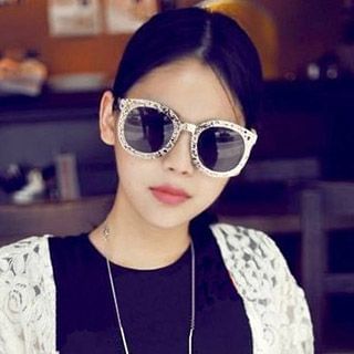 Sunny Eyewear Perforated Gradient Sunglasses