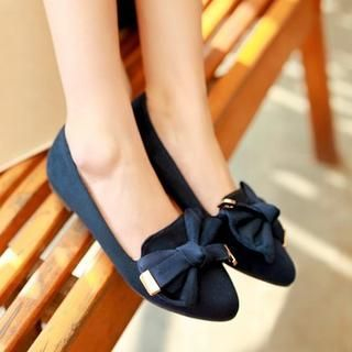 Pretty in Boots Bow Accent Flats