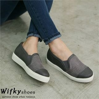 Wifky Two-Tone Python Slip-Ons