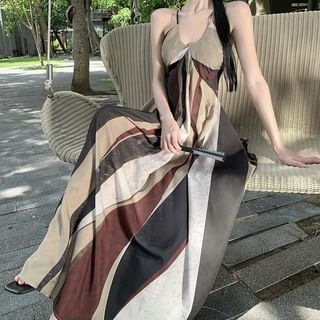 Color Block V-Neck Spaghetti Strap A-Line Maxi Dress