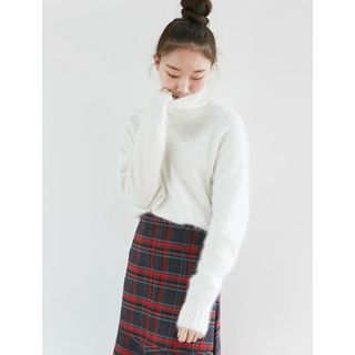 FROMBEGINNING Turtle-Neck Wool Blend Knit Top