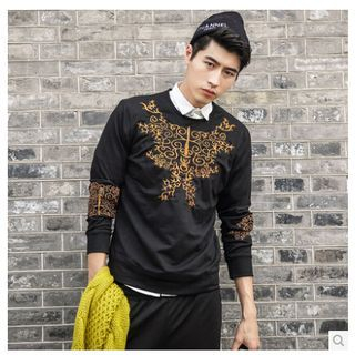 Fisen Embroidered Pullover