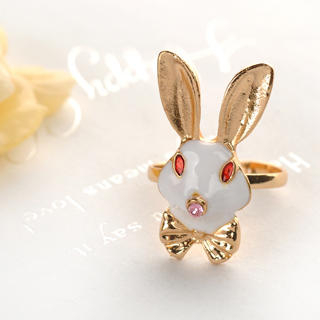 Fit-to-Kill Rabbit Ring  Gold - One Size