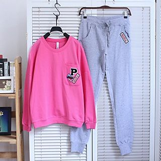 Lina Set: Lettering Pullover + Sweatpants