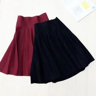 MITU Pleated Skirt