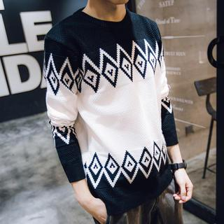 Bay Go Mall Patterned Sweater