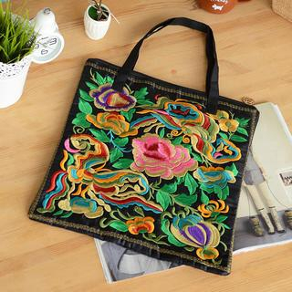 59 Seconds Flower Embroidered Tote Black - One Size