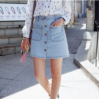 Everose Buttoned Denim Skirt