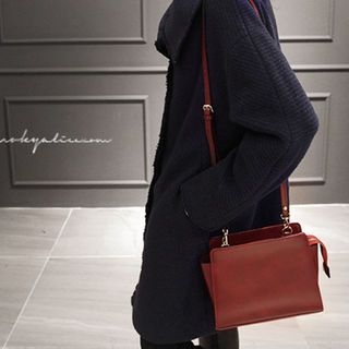 NIPONJJUYA Faux-Leather Shoulder Bag