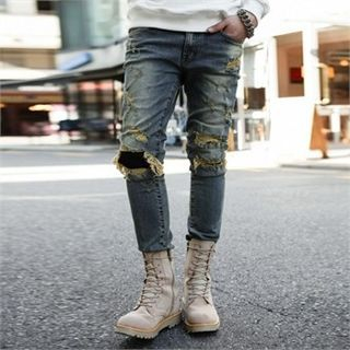 TOMONARI Distressed Slim-Fit Jeans