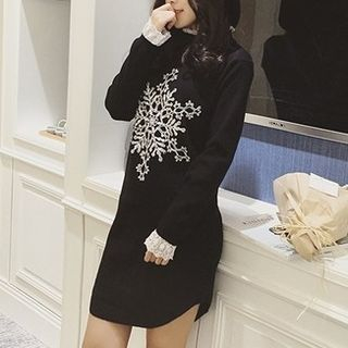 MayFair Lace Trim Snowflake Long-Sleeve Dress