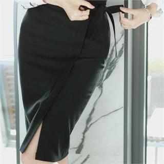 Attrangs High-Waist Wrapped Midi Skirt