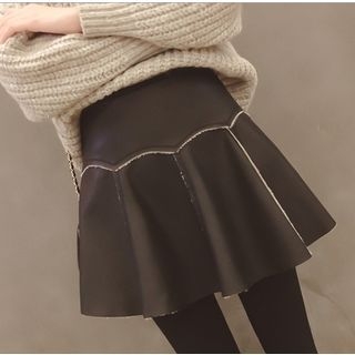 AIGIL Faux Leather A-Line Skirt