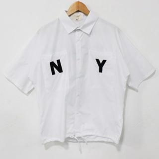 Mr. Cai Short-Sleeve Drawstring-Hem Letter-Embroidered Shirt