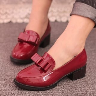 IYATO Bow Accent Patent Loafers