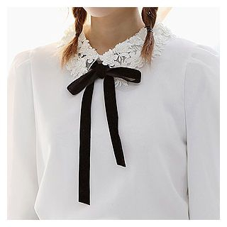Sechuna Lace-Collar Tie-Front Blouse