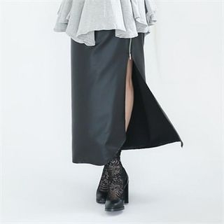GLAM12 Slit-Side Faux-Leather Long Skirt