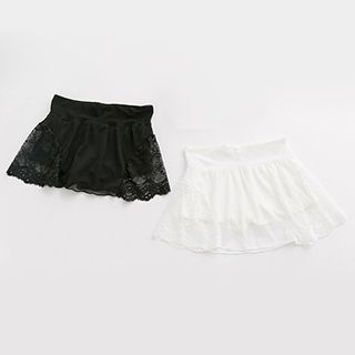 Nanta Lace Under Shorts