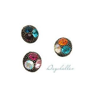 soo n soo Rhinestone Earrings