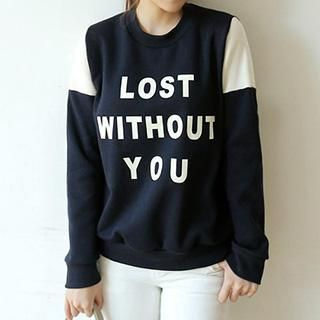 Lina Long-Sleeve Contrast Color Lettering Top